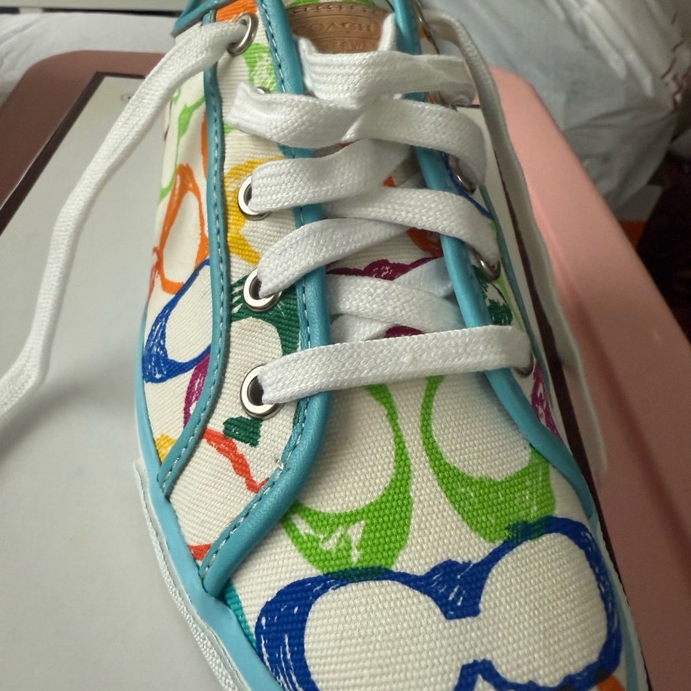 VINTAGE COACH DAWNELL SCRIBBLE SNEAKER - Picture 4 of 6